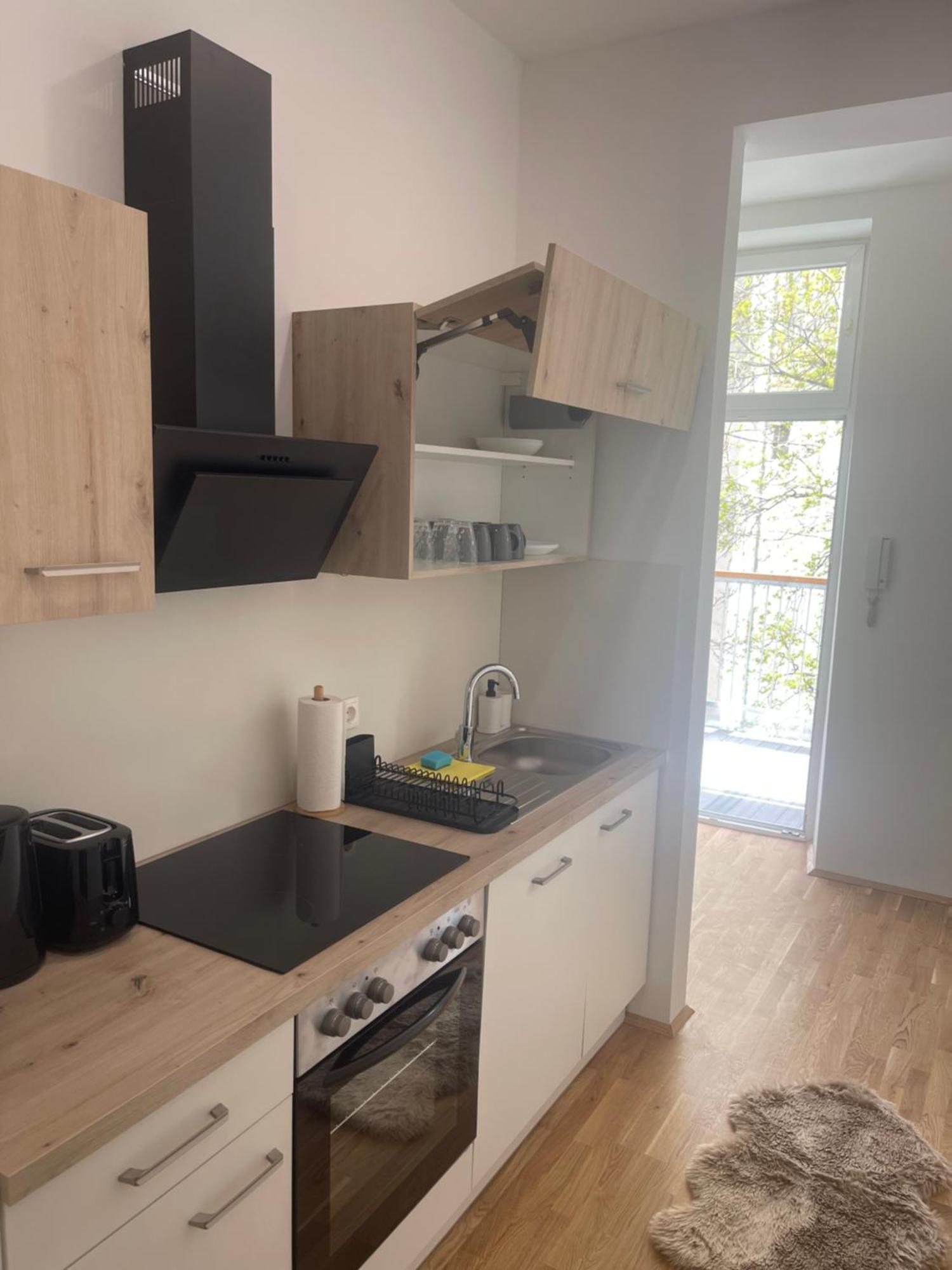 New Apartment With Balcony 11 Wina Bagian luar foto